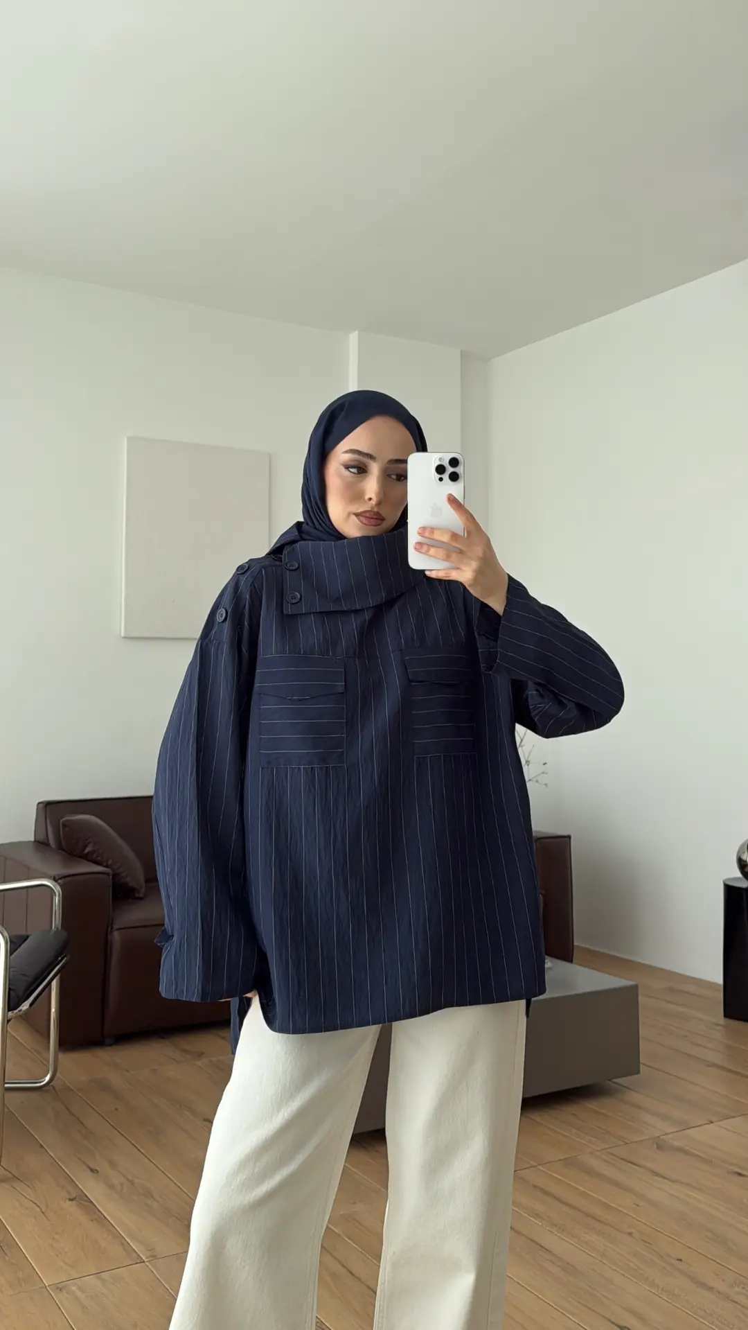 Yakası Düğme Detaylı Çizgili Gömlek Lacivert