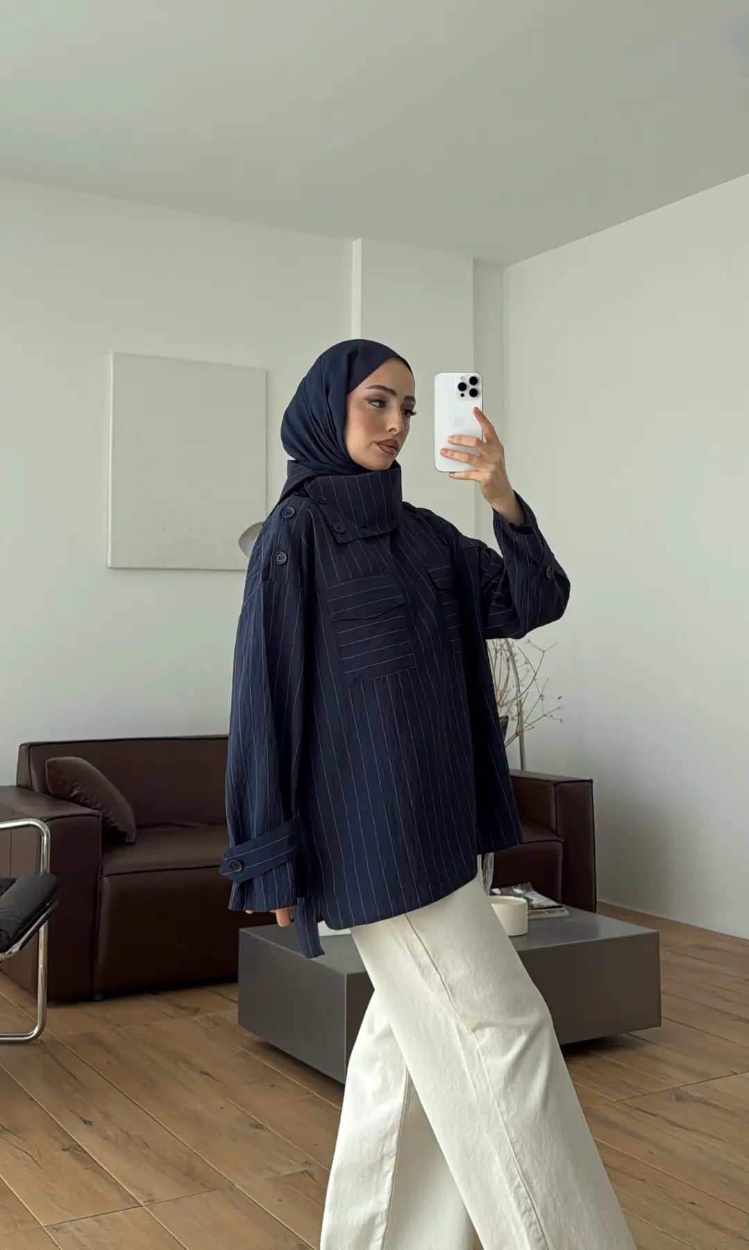 Yakası Düğme Detaylı Çizgili Gömlek Lacivert