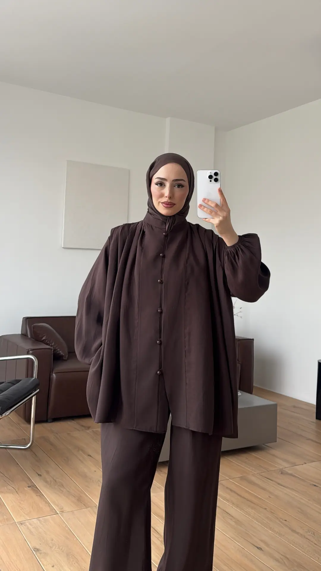 Omuzdan Pileli Hakim Yaka Takım Kahve