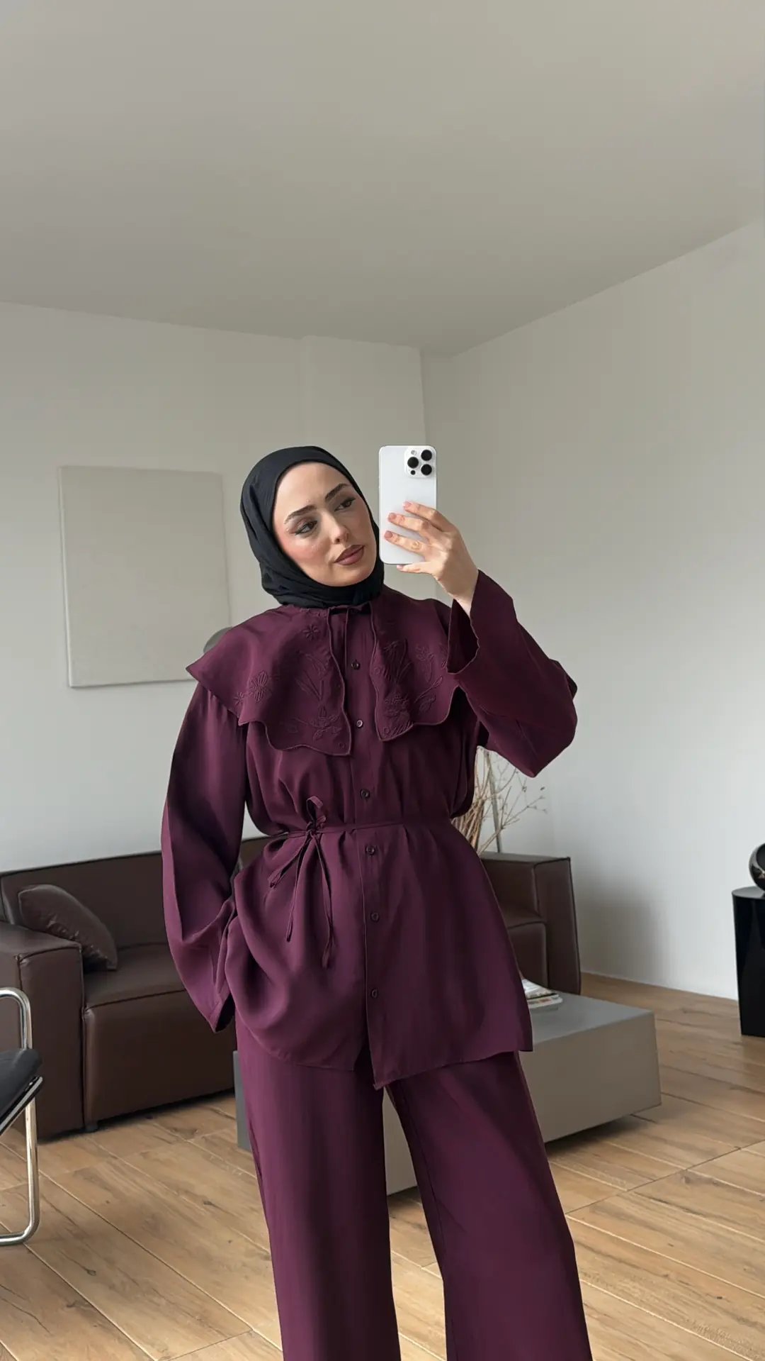 Nakışlı Mendil Yaka Takım Bordo