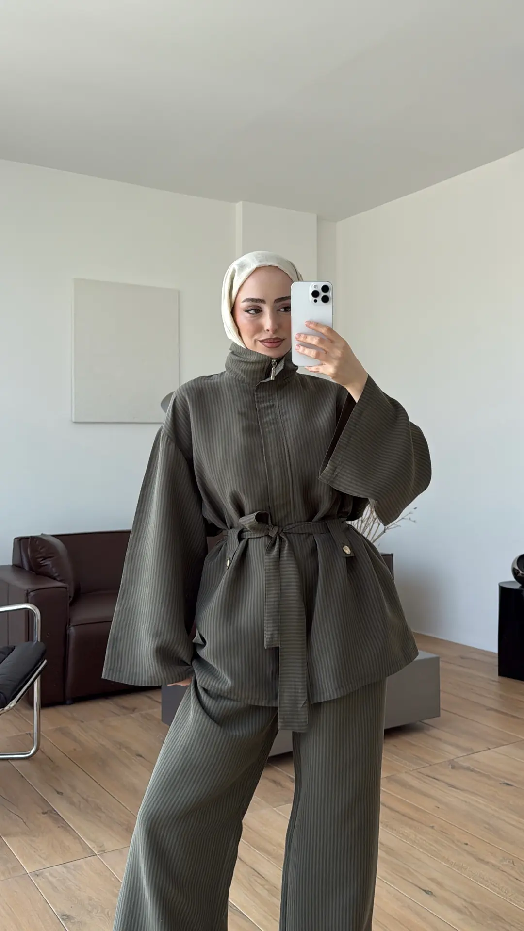 Fermuarlı Dik Yaka Takım Haki