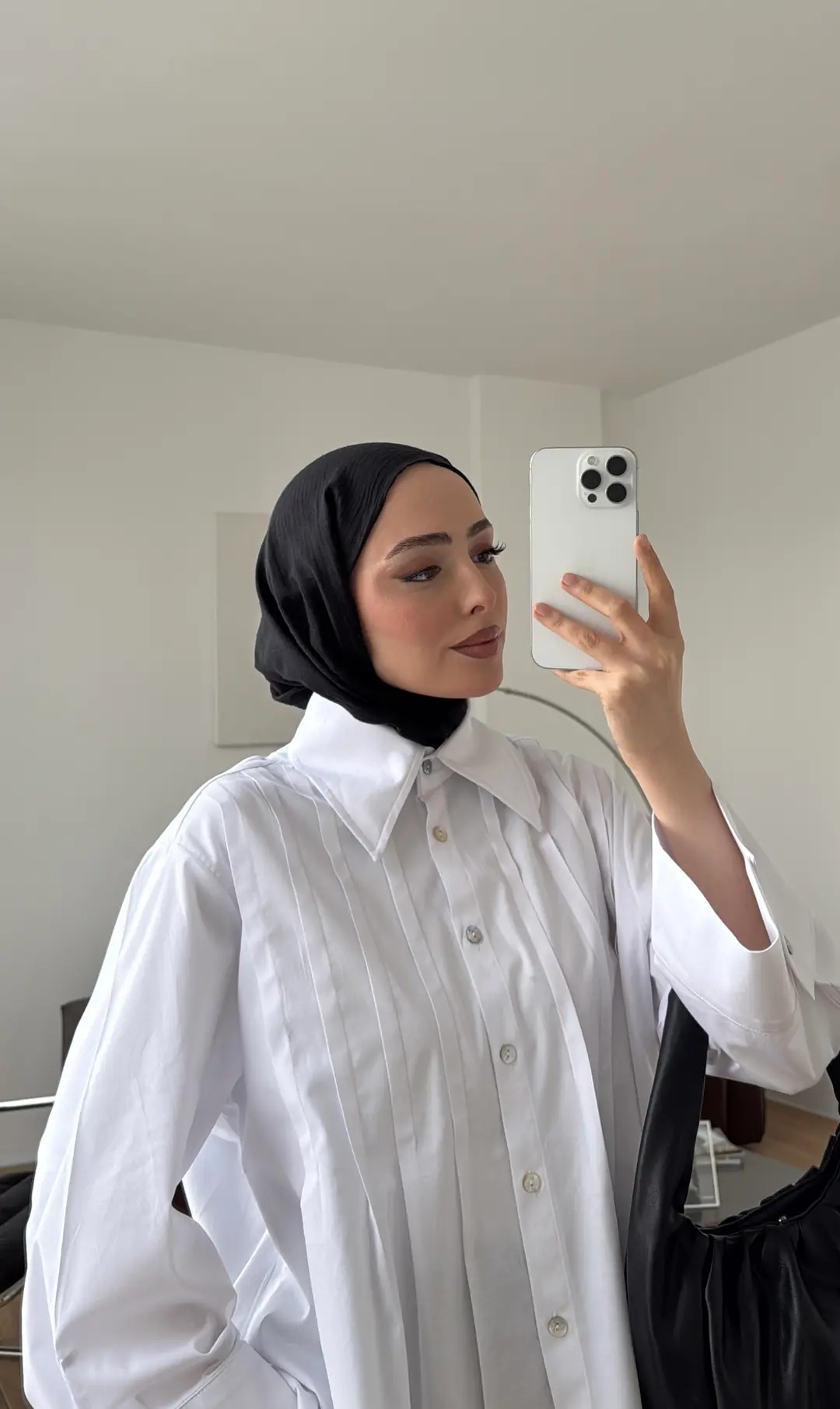 Pile Detay Gömlek Beyaz