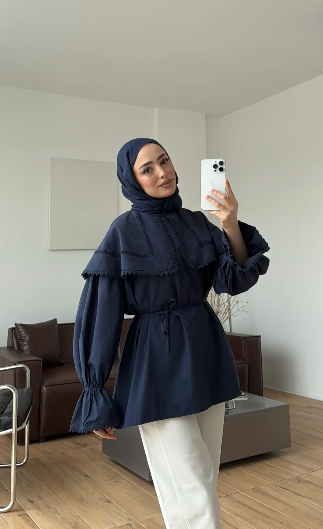 Bebe Yaka Dantel Geçişli Gömlek Lacivert