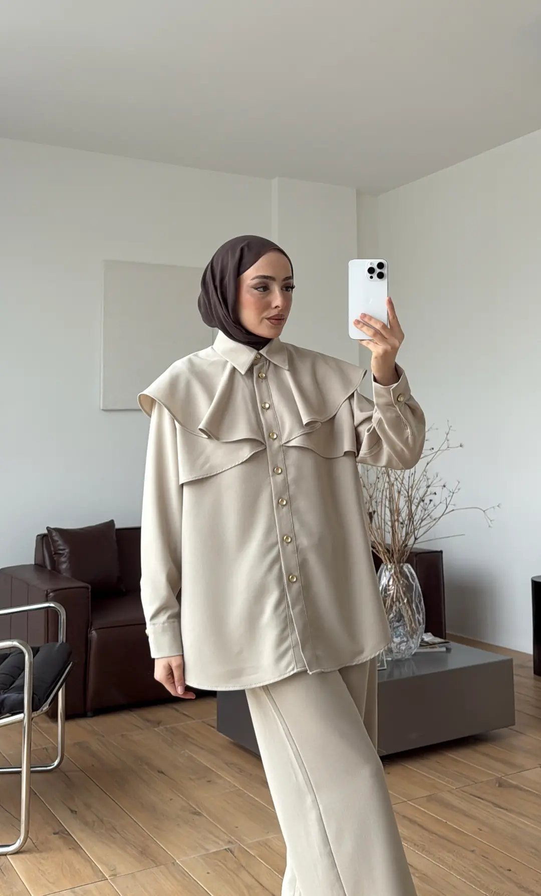 Omuzdan Fırfırlı Takım Taş