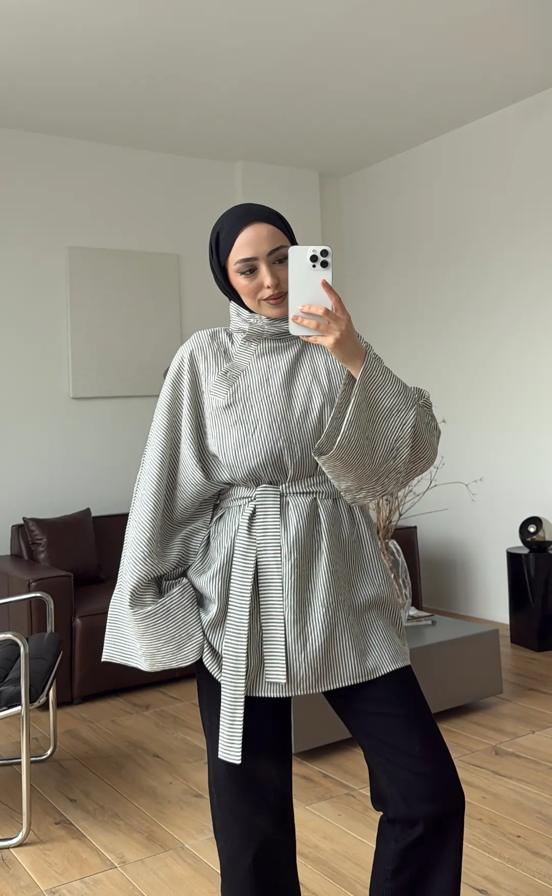 Yakası Düğmeli Çizgili Tunik Siyah