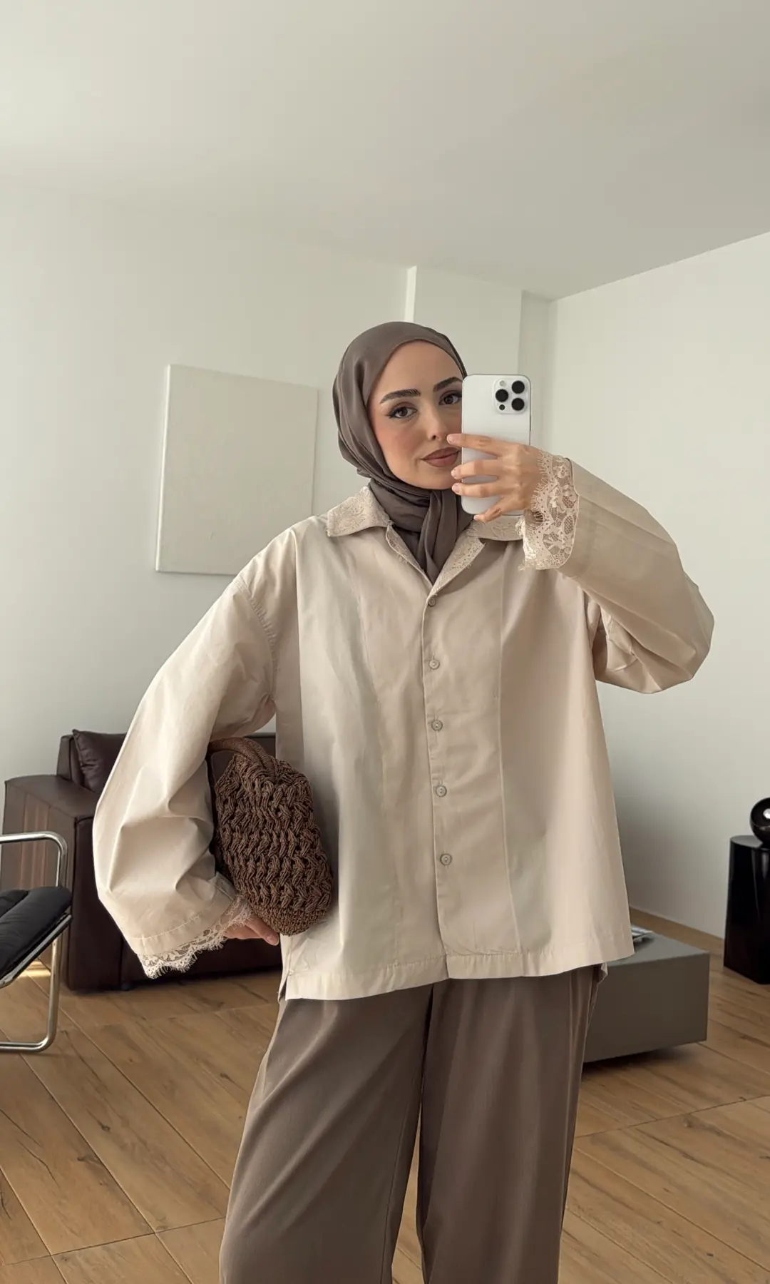 Dantelli Boxfit Gömlek Bej