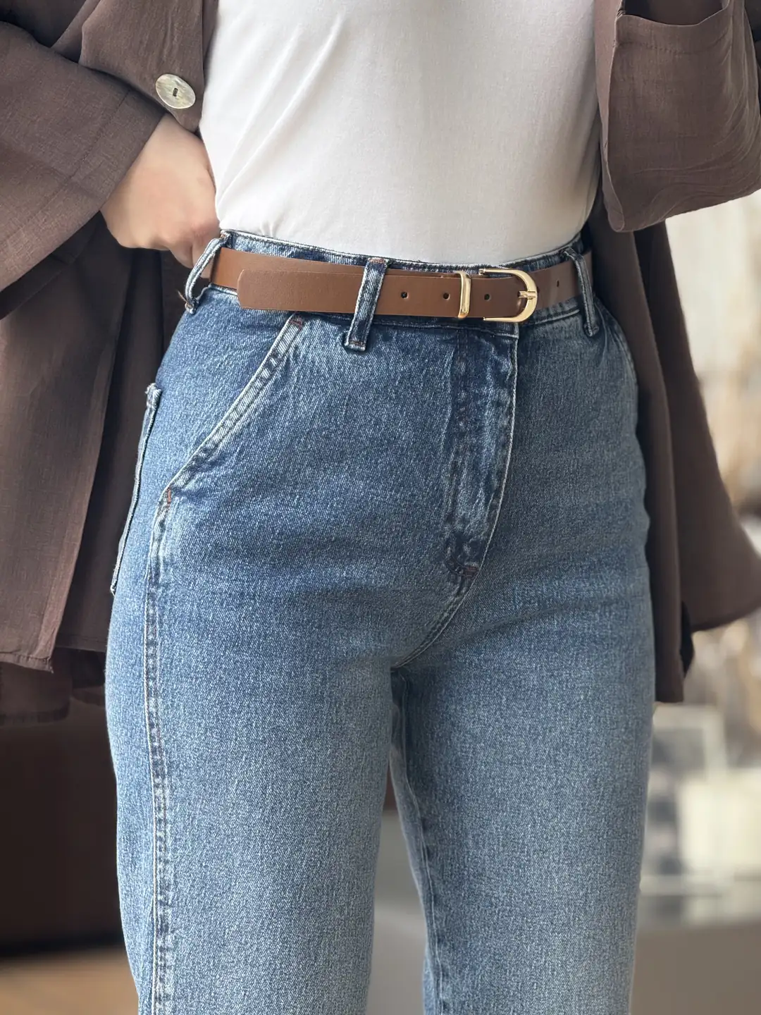 Premium Paçası Kesik Kemerli Jean 173