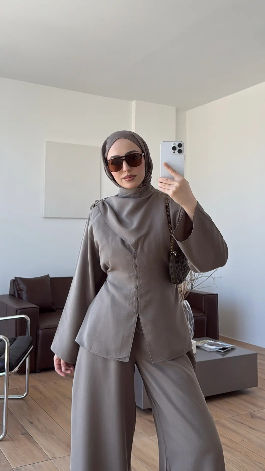 Şal Detay Bol Paçalı Takım Vizon