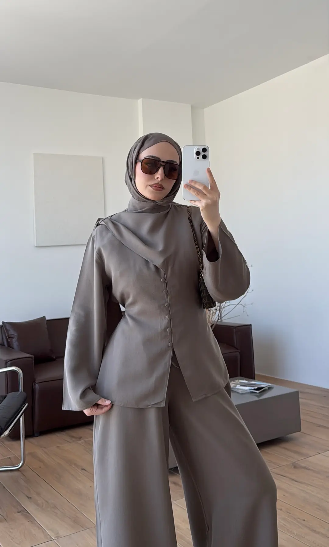 Şal Detay Bol Paçalı Takım Vizon