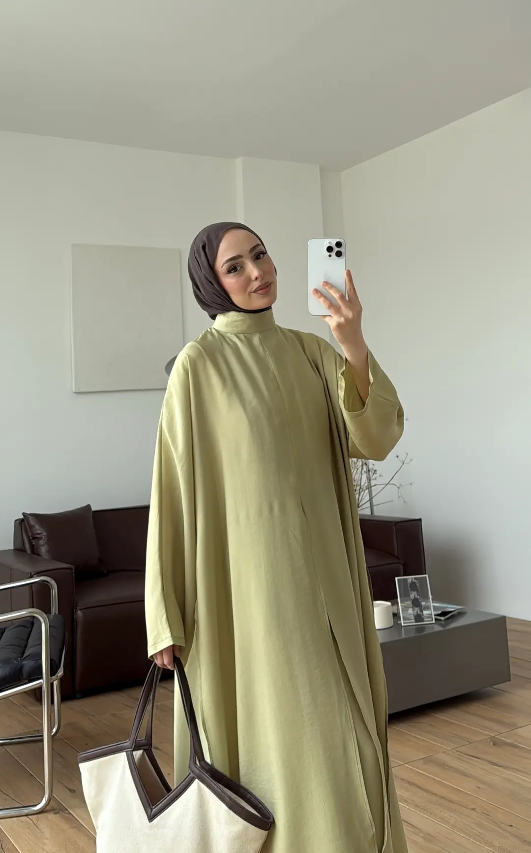 Sofia Yırtmaç Detay Takım