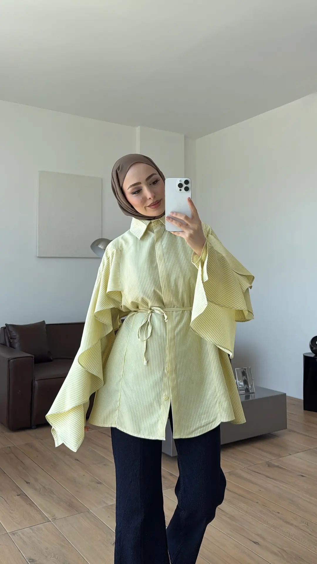 Kolu Volan Detaylı Gömlek Sarı