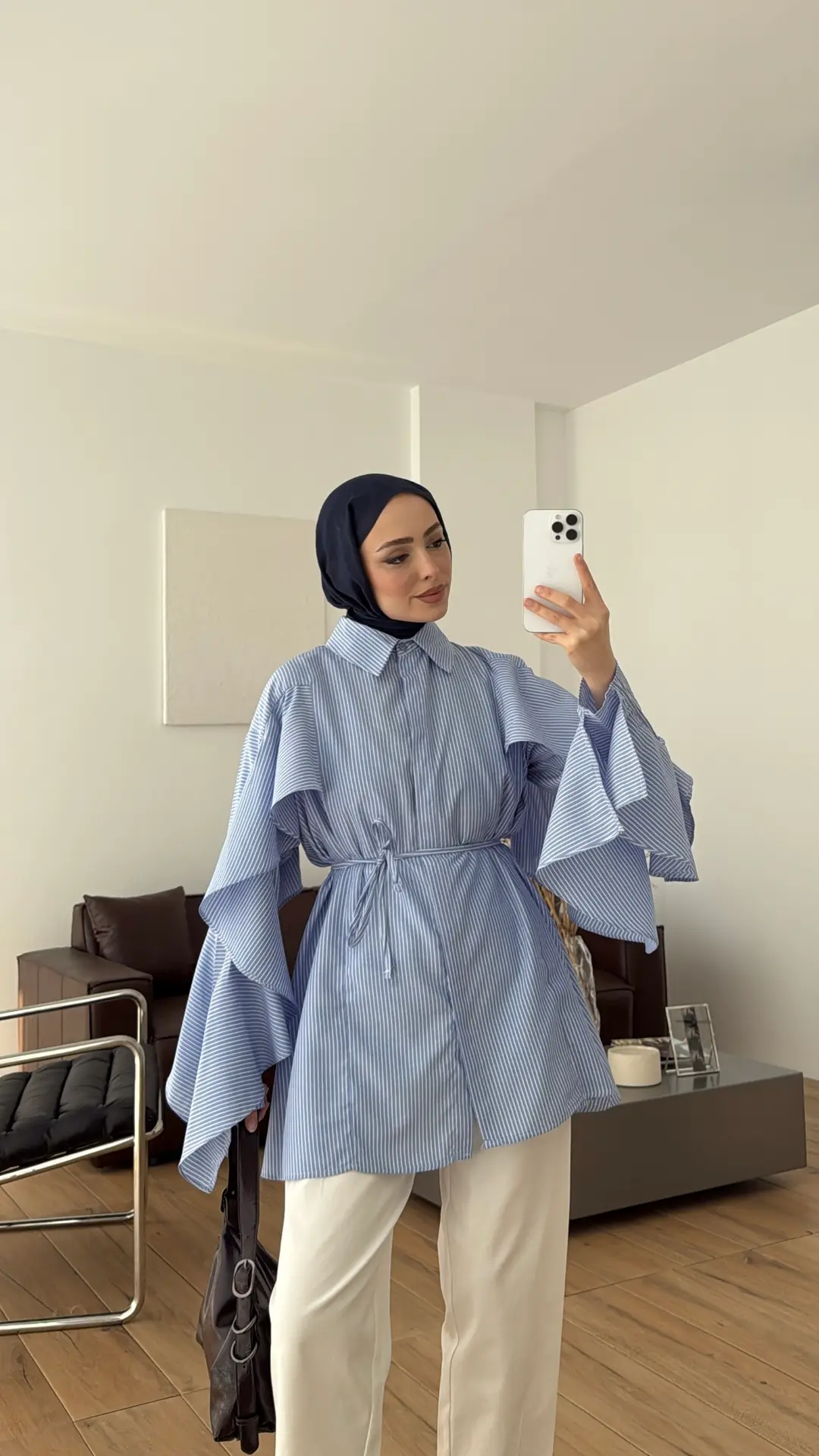 Kolu Volan Detaylı Gömlek Mavi