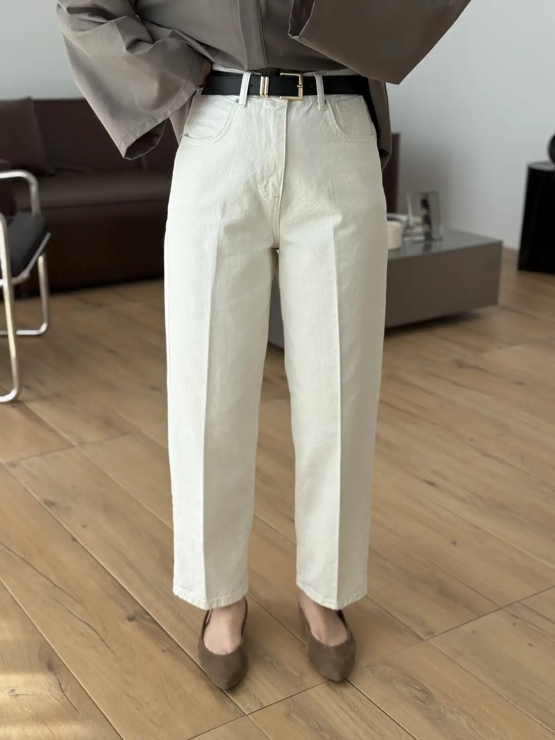 Kemerli Kırık Beyaz Mom Jean