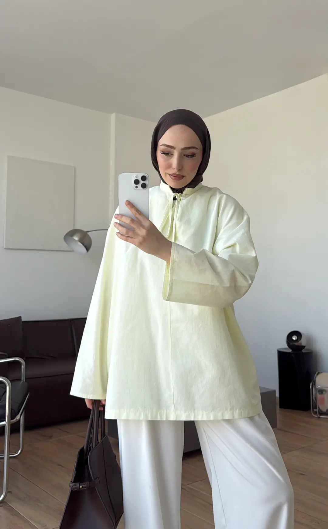 Yakası Bağlamalı Keten Bluz Açık Sarı