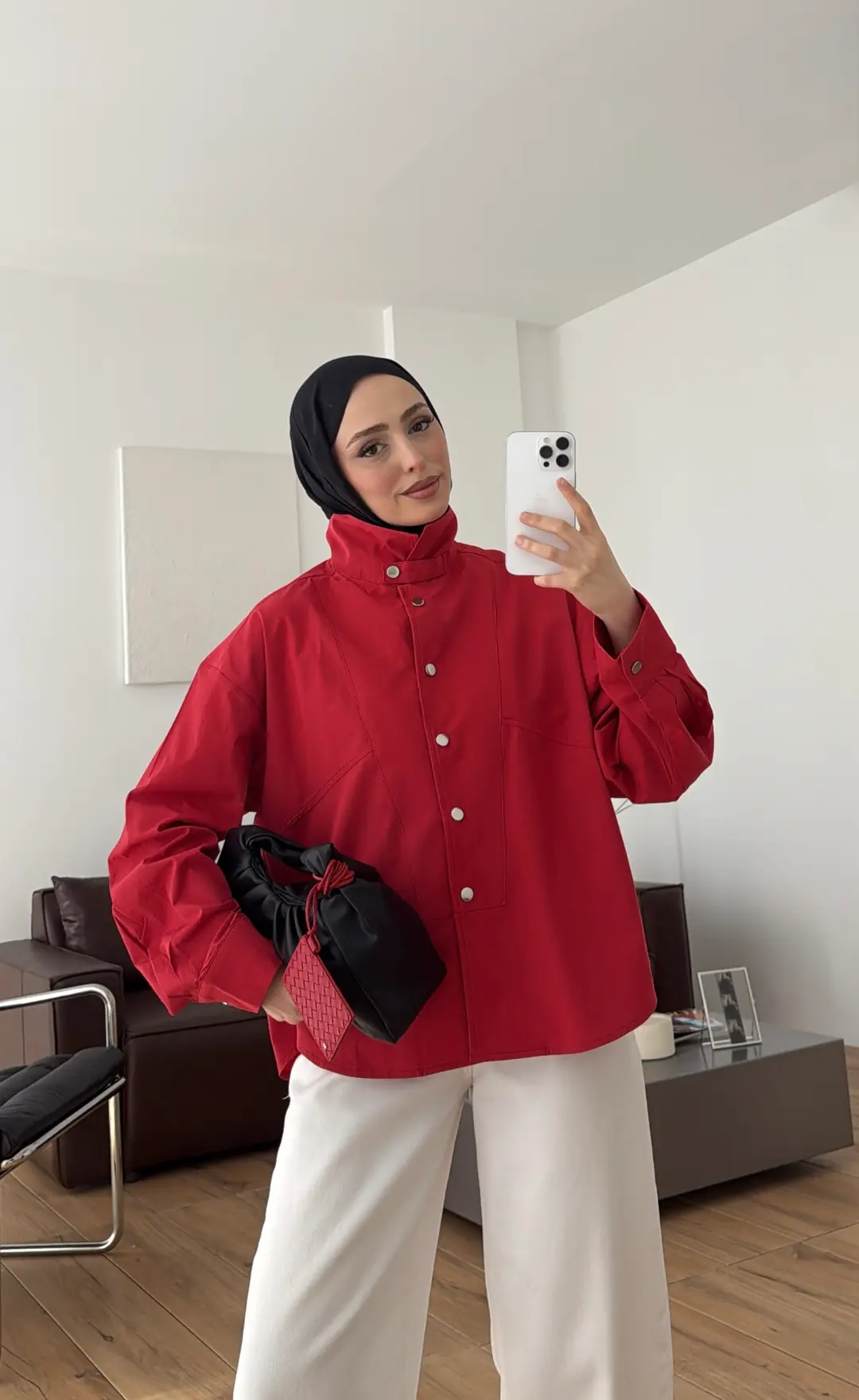 Dik Yaka Çıtçıtlı Tok Kumaş Gömlek Kırmızı