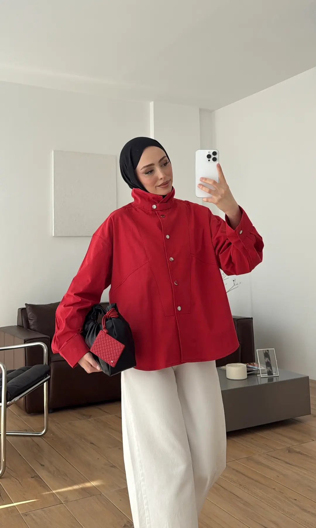 Dik Yaka Çıtçıtlı Tok Kumaş Gömlek Kırmızı