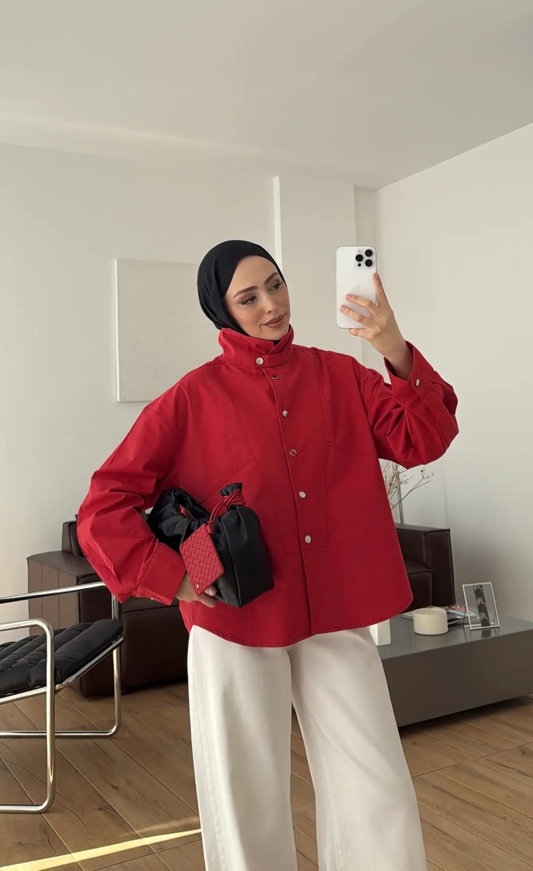 Dik Yaka Çıtçıtlı Tok Kumaş Gömlek Kırmızı