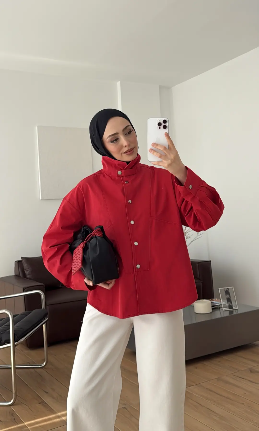 Dik Yaka Çıtçıtlı Tok Kumaş Gömlek Kırmızı
