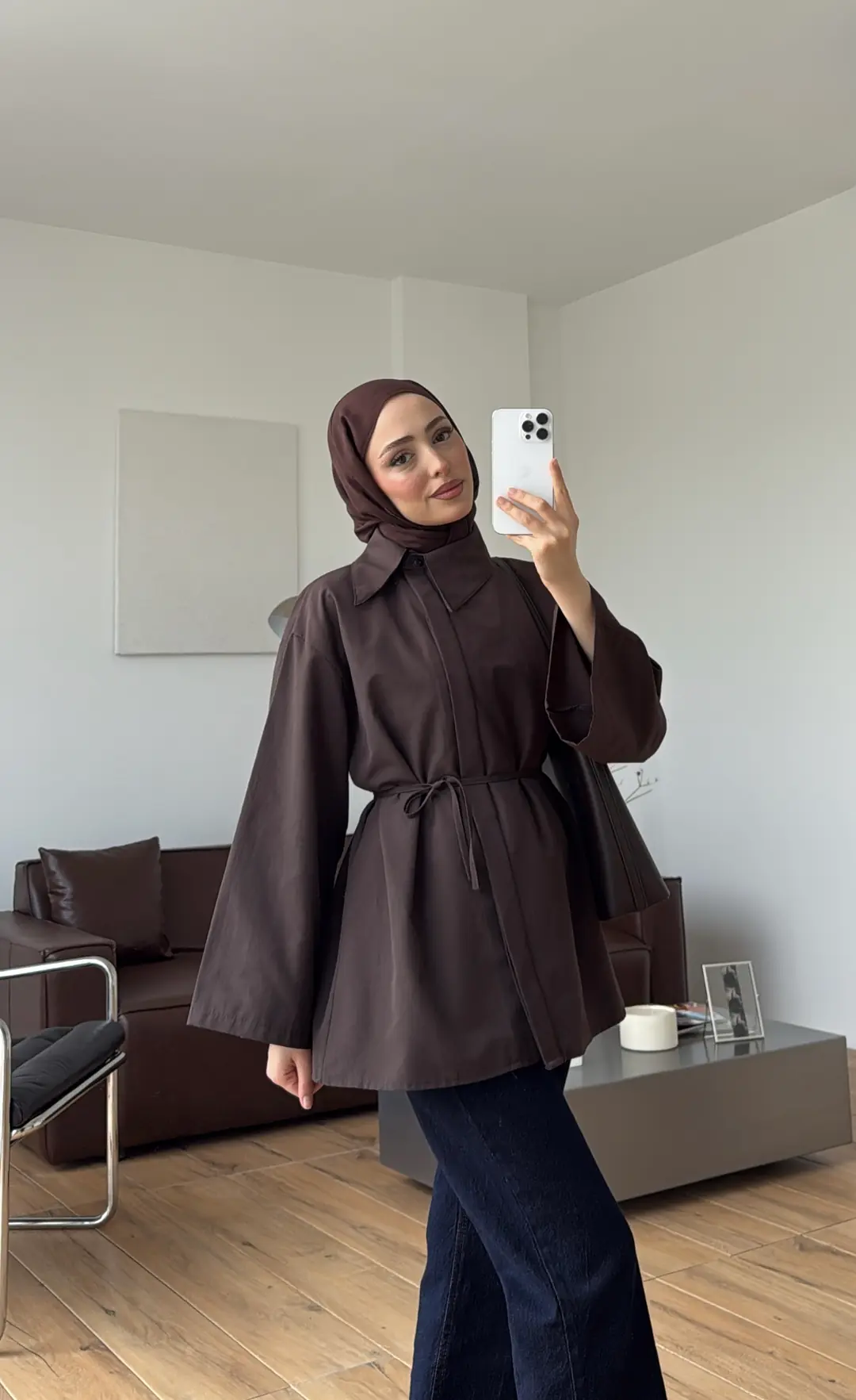 Bağcıklı Asimetrik Yaka Gömlek Kahve