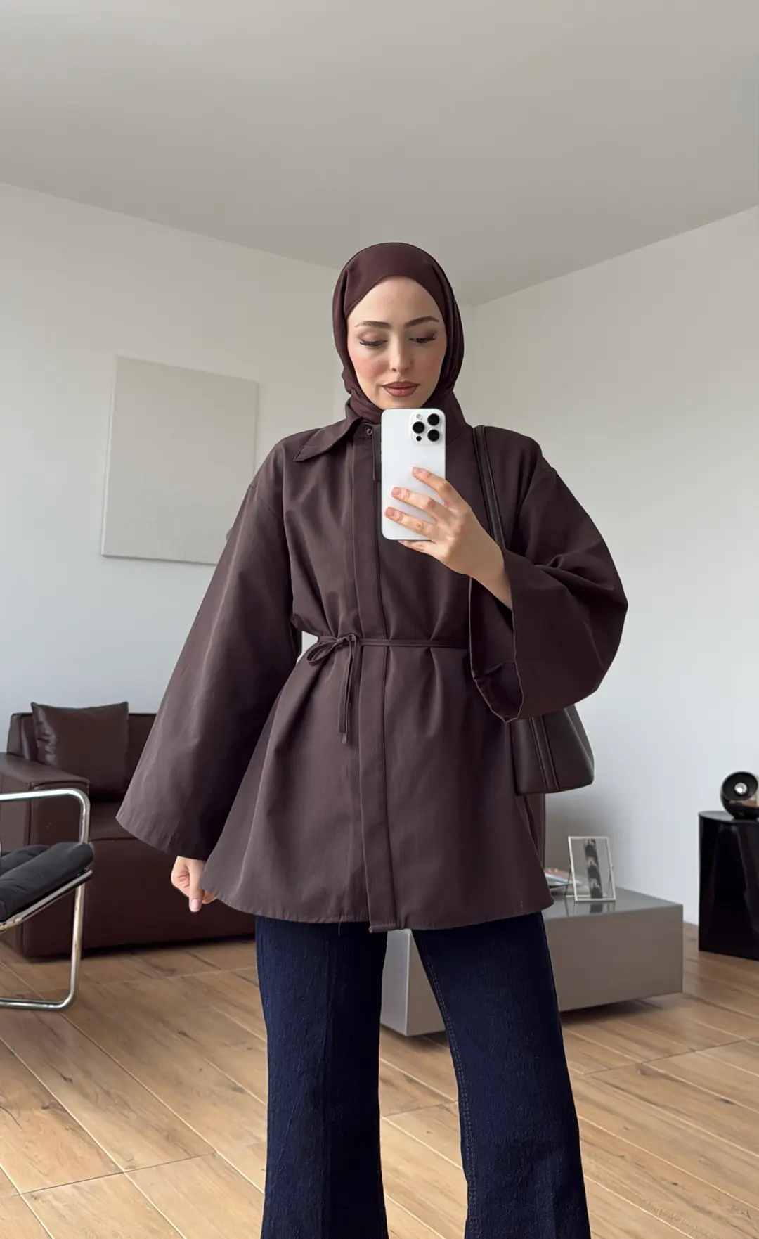 Bağcıklı Asimetrik Yaka Gömlek Kahve