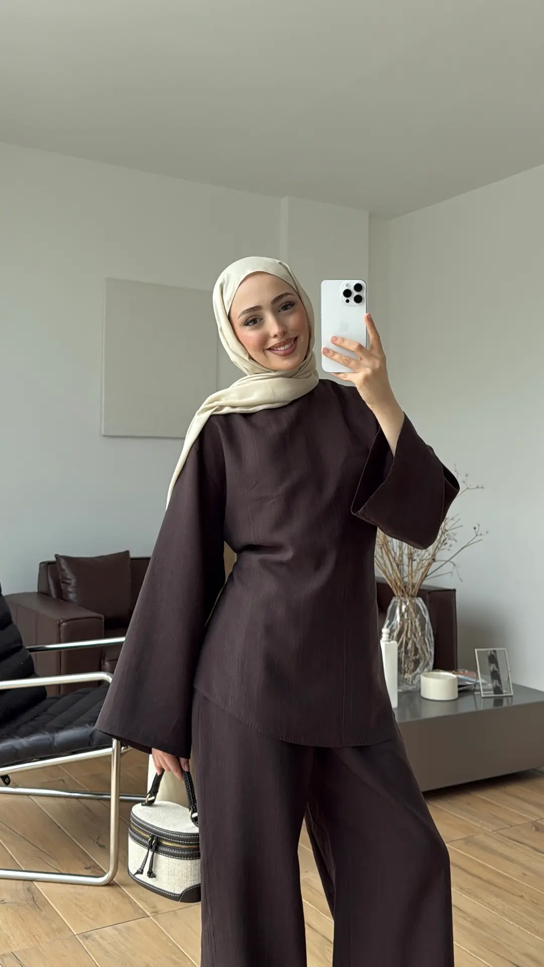 Pervazlı Arkadan Bağcıklı Takım Kahve