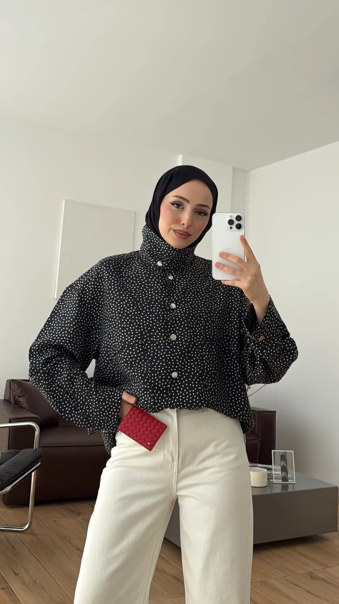 Dik Yaka Çıtçıtlı Puantiyeli Gömlek Siyah