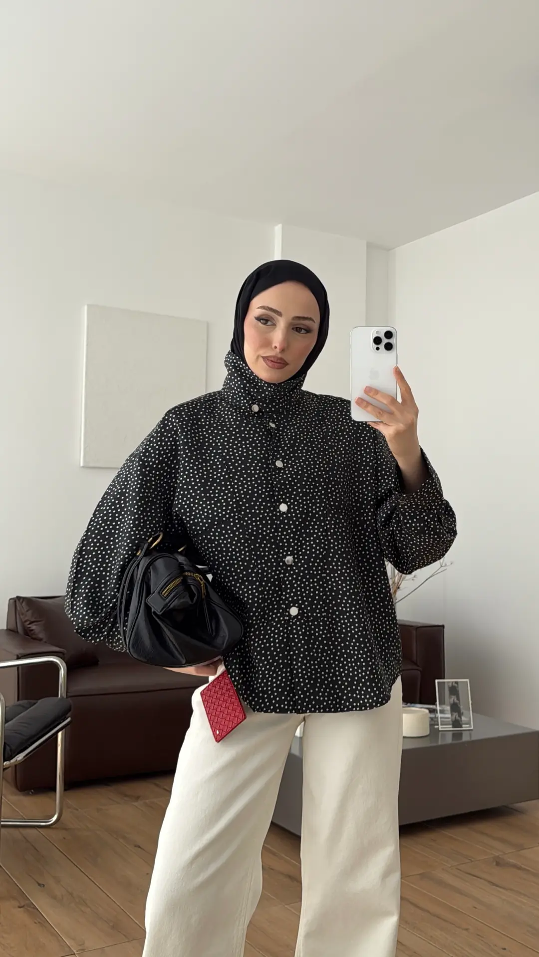 Dik Yaka Çıtçıtlı Puantiyeli Gömlek Siyah