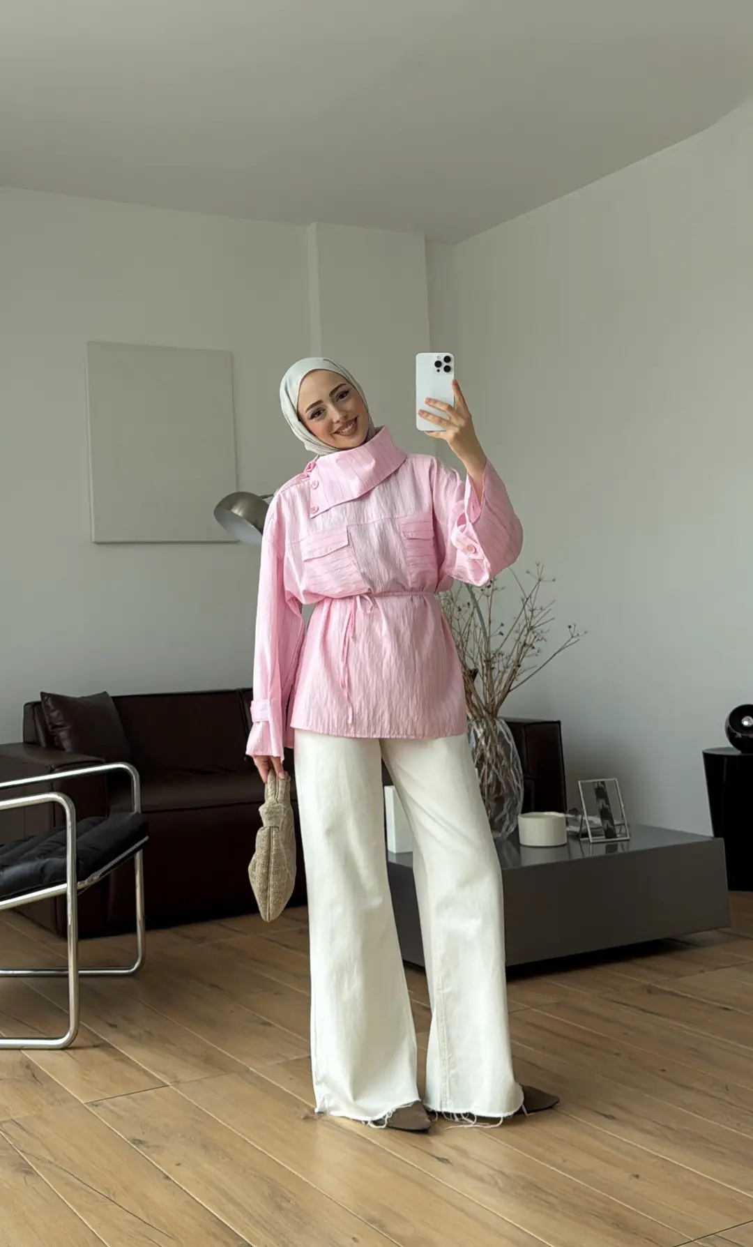 Yakası Düğme Detaylı Çizgili Gömlek Pembe