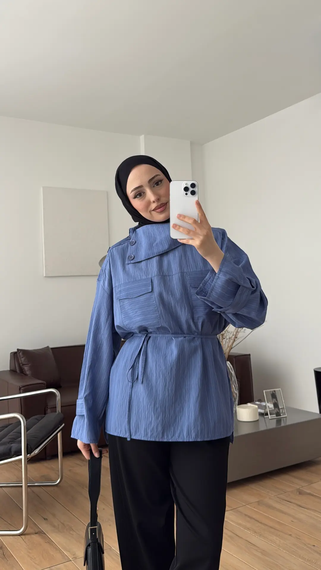 Yakası Düğme Detaylı Çizgili Gömlek İndigo