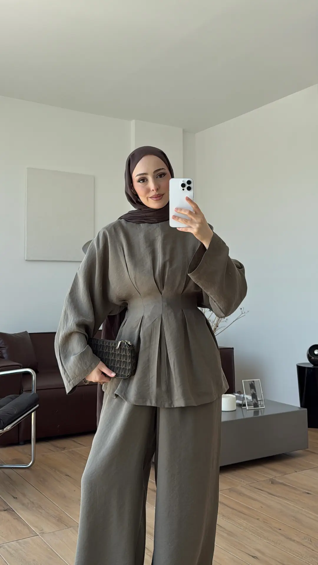 Elena Takım Haki
