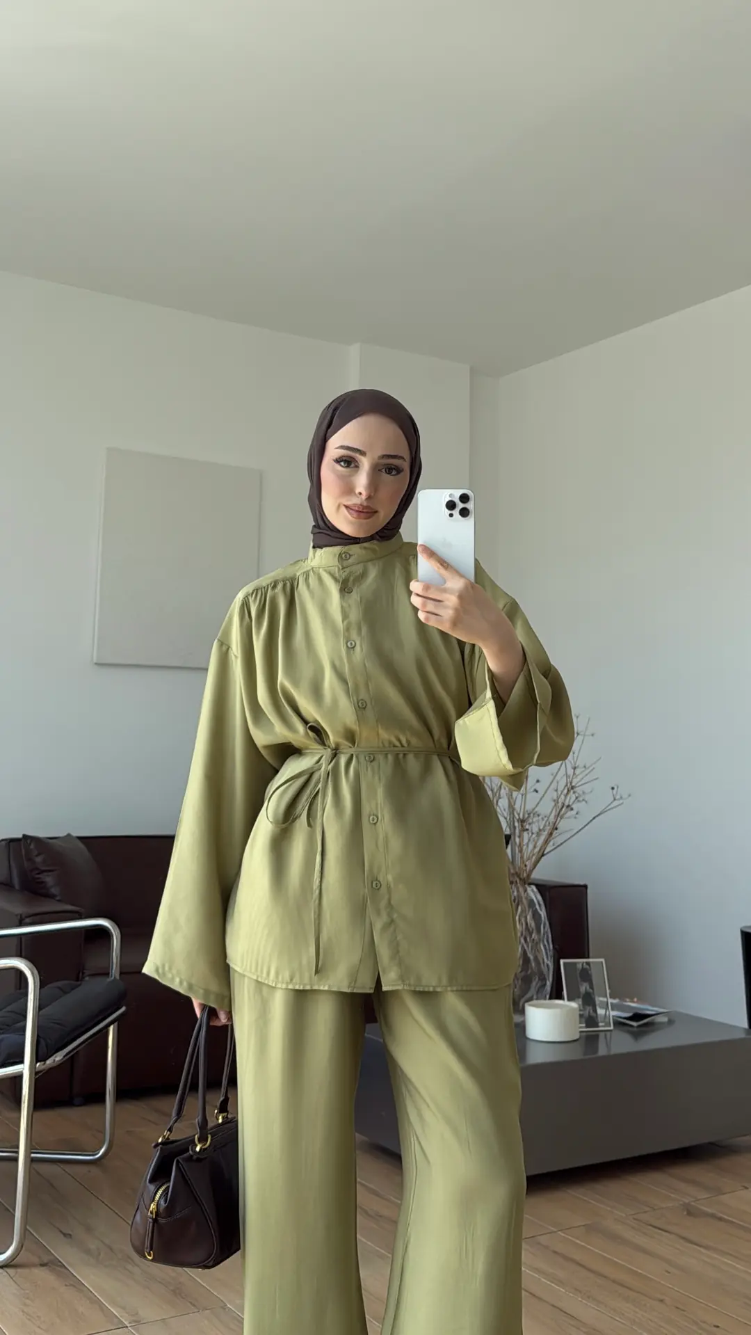 Hakim Yaka Bağcıklı Takım Yağ Yeşil