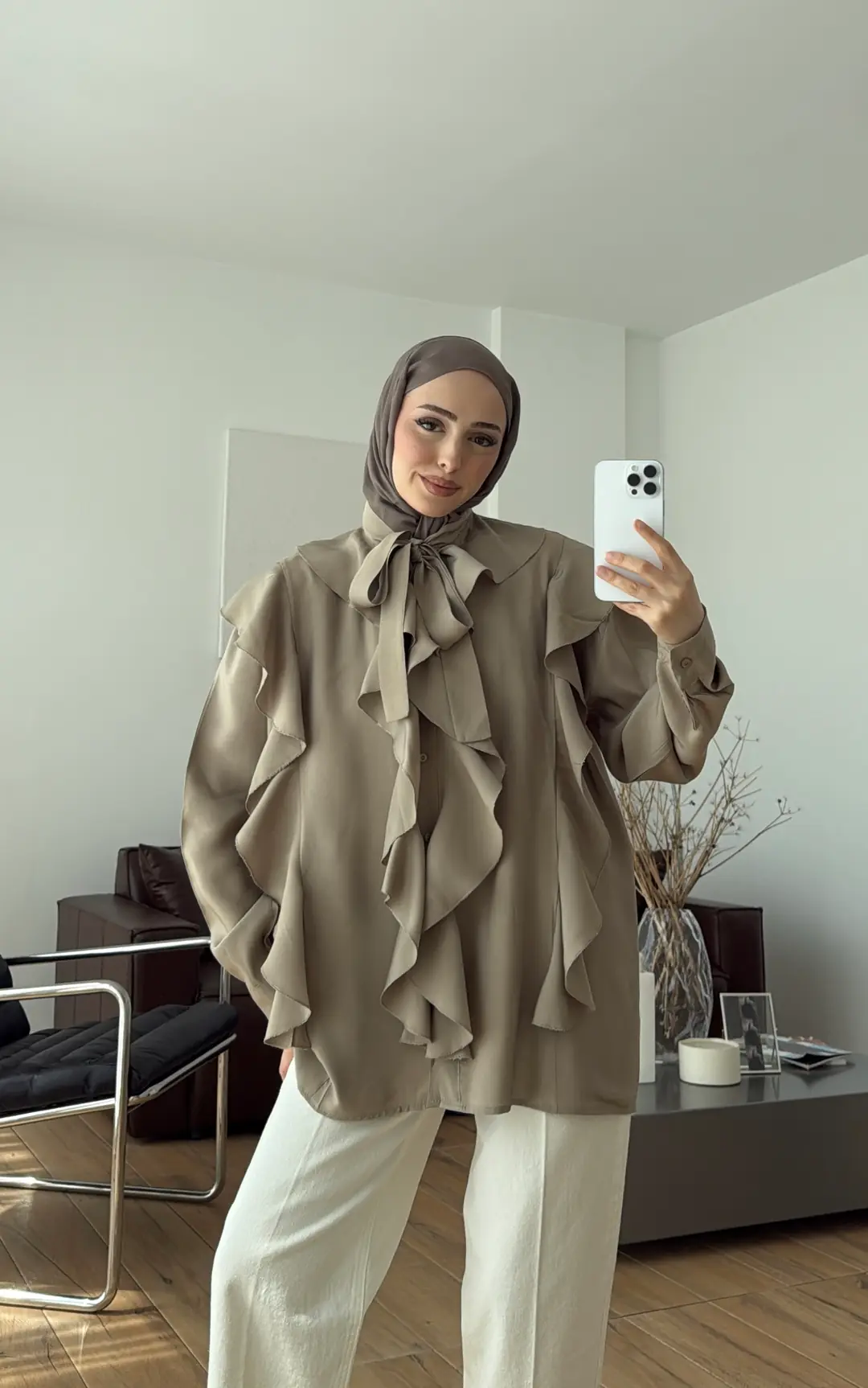 Volanlı Bağcıklı Gömlek Haki