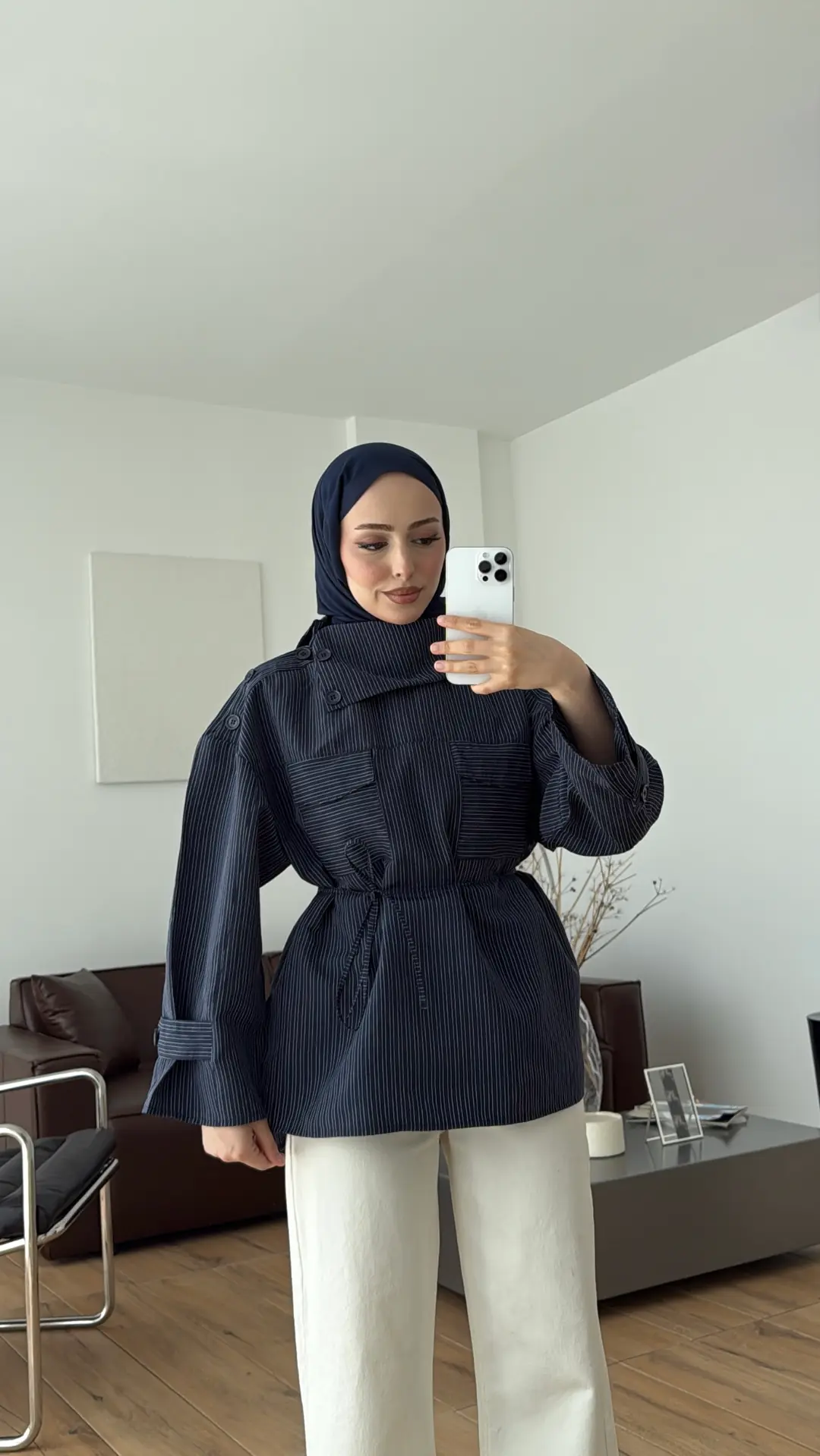 Yakası Düğme Detaylı Çizgili Gömlek Lacivert