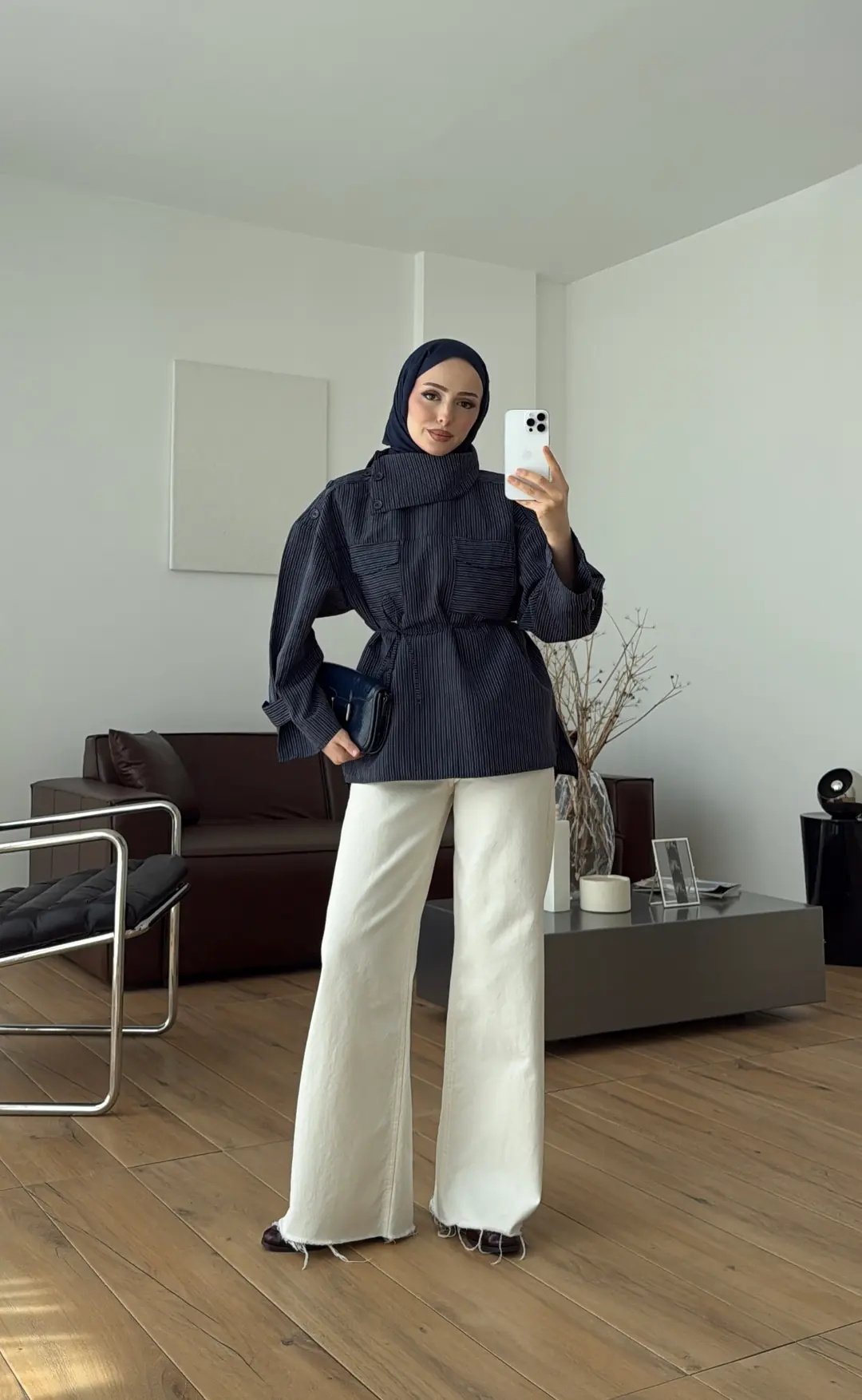 Yakası Düğme Detaylı Çizgili Gömlek Lacivert