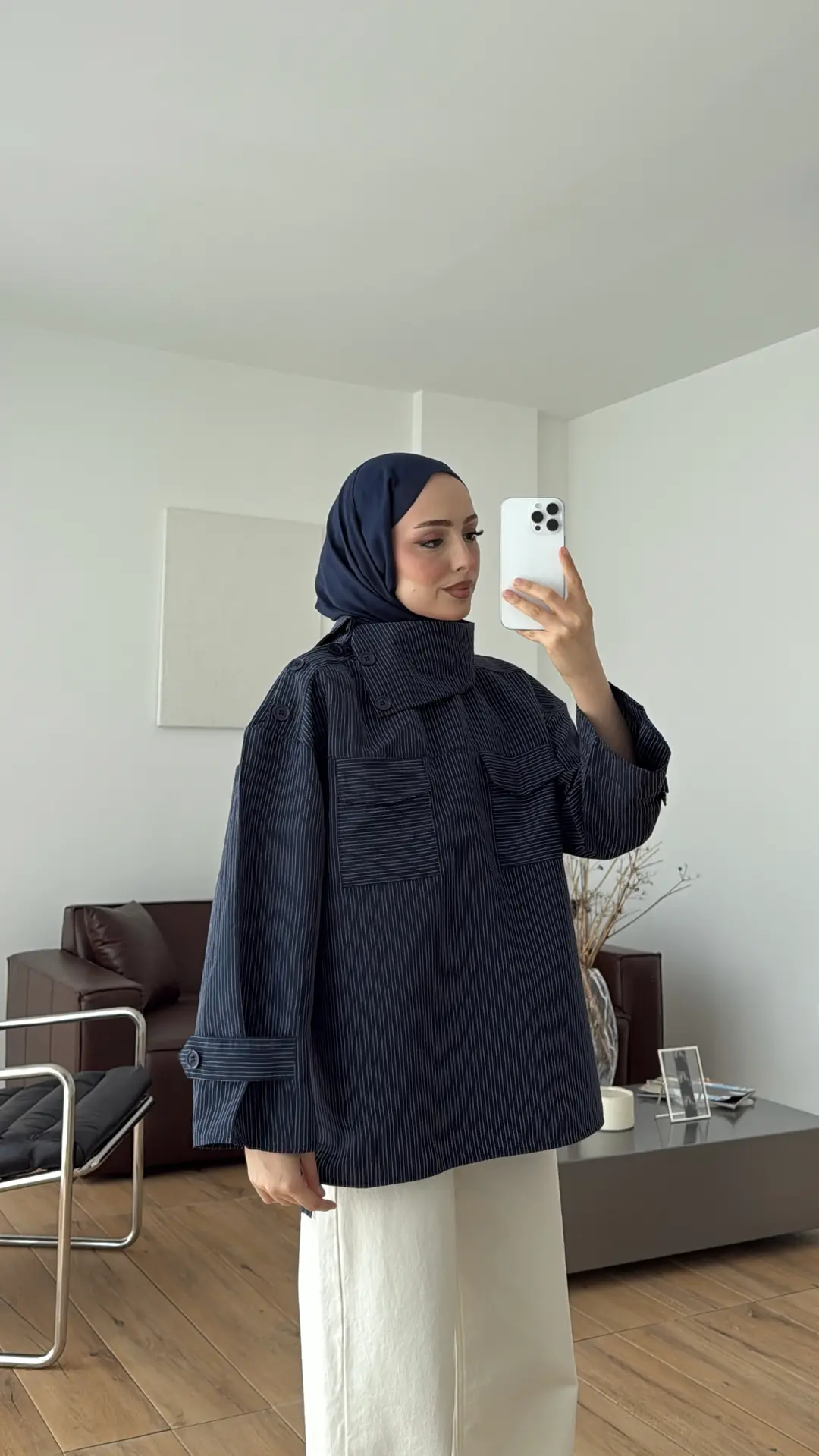 Yakası Düğme Detaylı Çizgili Gömlek Lacivert