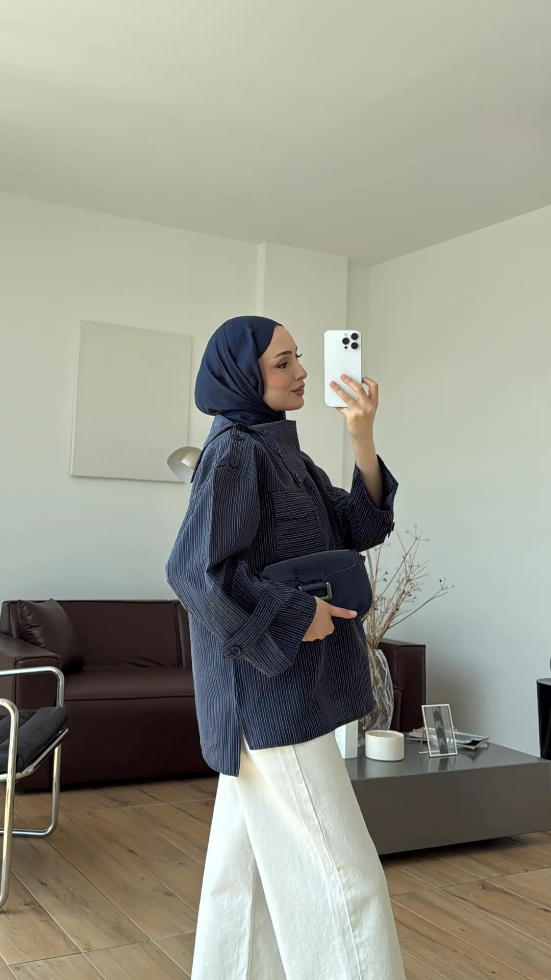Yakası Düğme Detaylı Çizgili Gömlek Lacivert