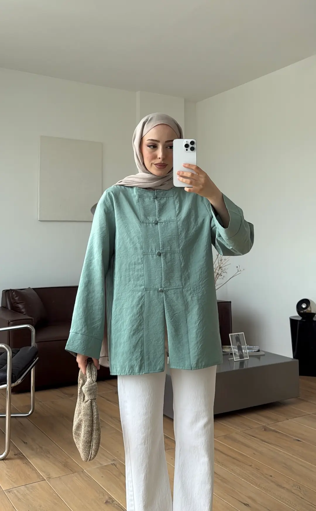Süslü Düğmeli Bluz Mint