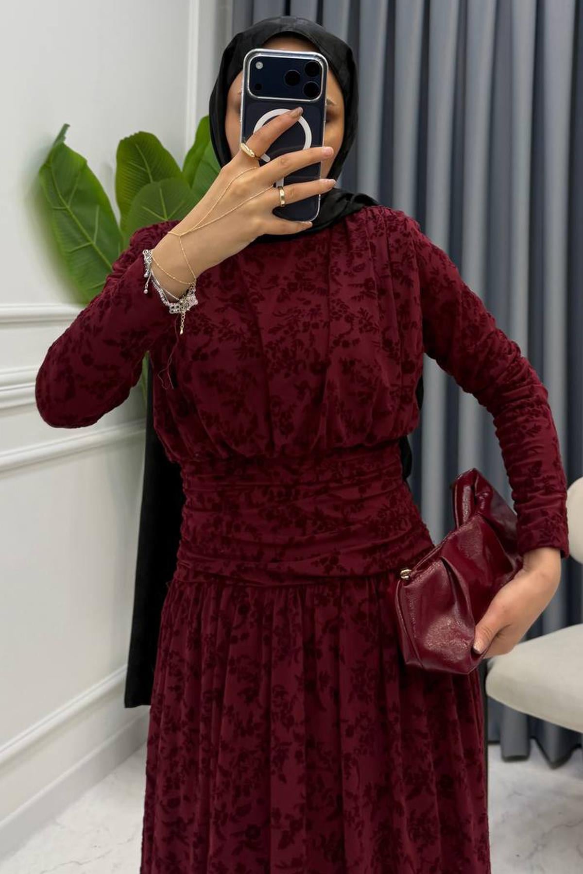 BEL DETAY DANTEL ELBİSE BORDO