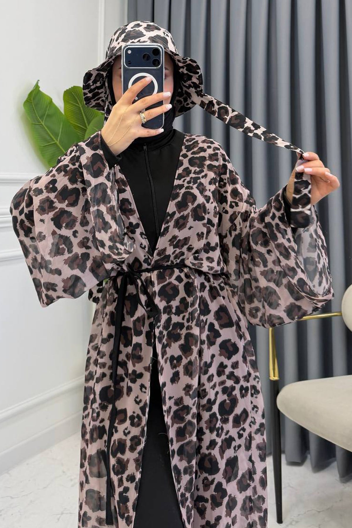 DESENLİ UZUN PAREO LEOPAR