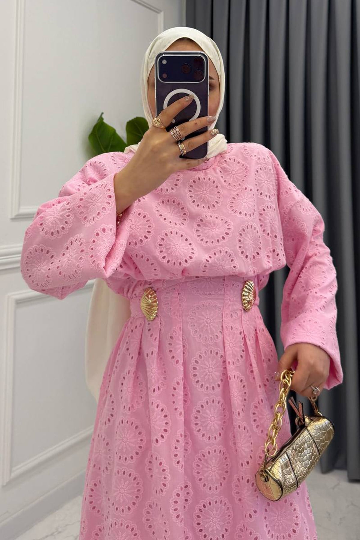 DENİZ KABUKLU KUŞAKLI ELBİSE PEMBE